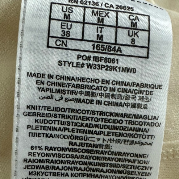 NOT FOR SALE
GUESS PEPLUM BLOUSE TOP
CREAM LONG SLEEVE BACK ZIP - Picture 8 of 12